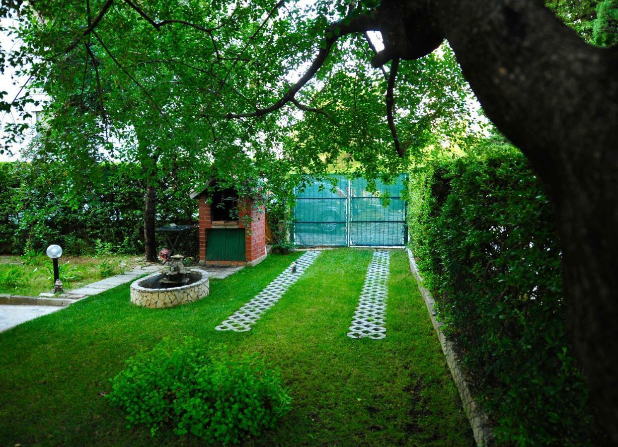 Green Garden Apartment Спліт Екстер'єр фото